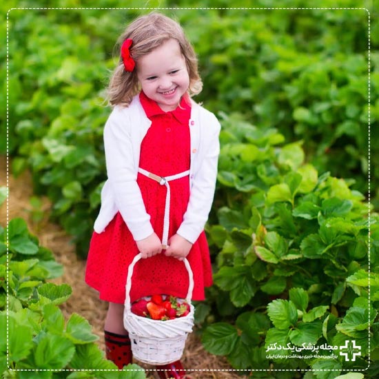 توت فرنگی و کودکان