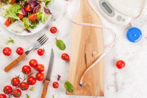 گوجه فرنگی برای کاهش وزن ، چگونه گوجه فرنگی به کاهش وزن کمک می کند؟